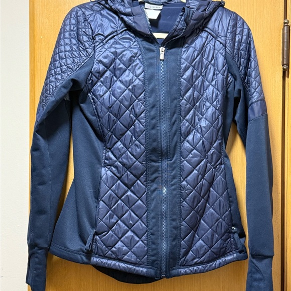 Athleta Women's Quilted Blue Puffer Jacket - Picture 2 of 2